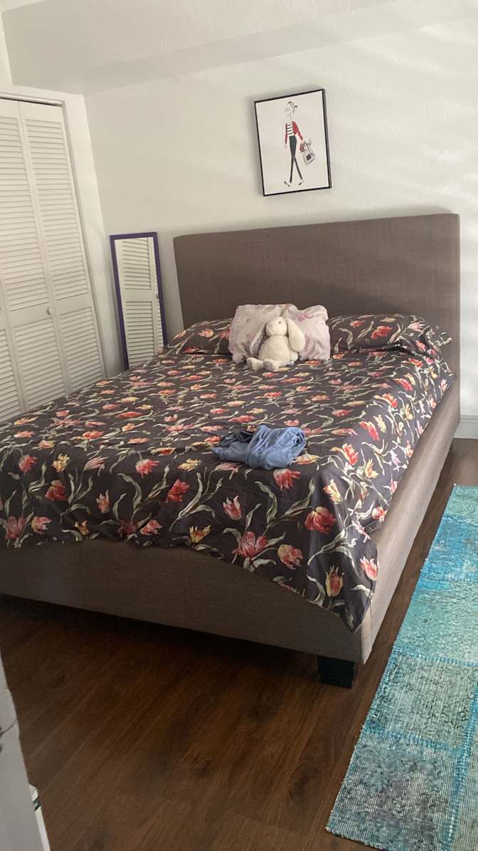 Sevinc's room
