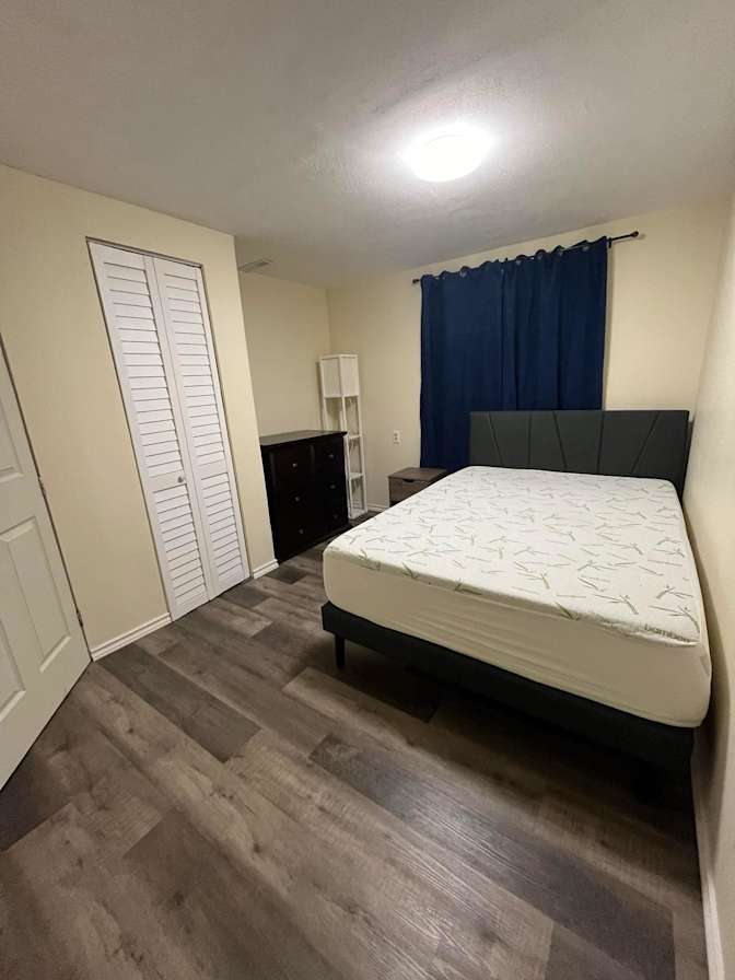 Maureen's room