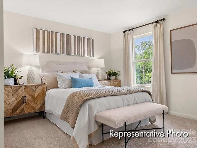 Alcove Rooms's room