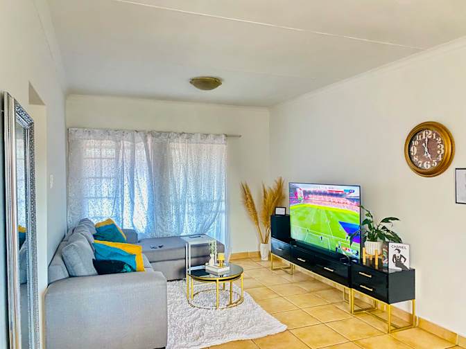 Kedibone's room