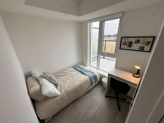derya aslan's room