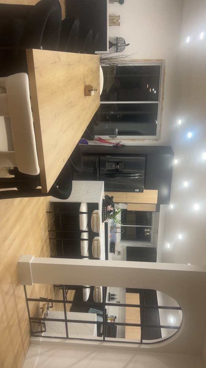 Marilyn Delbello's room