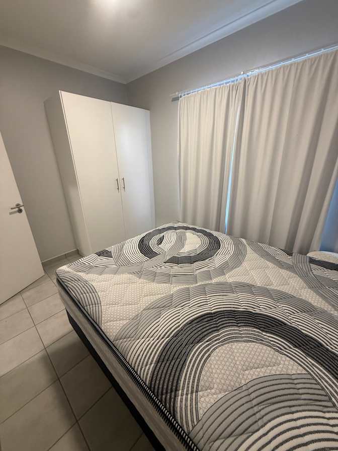 Zodidi's room