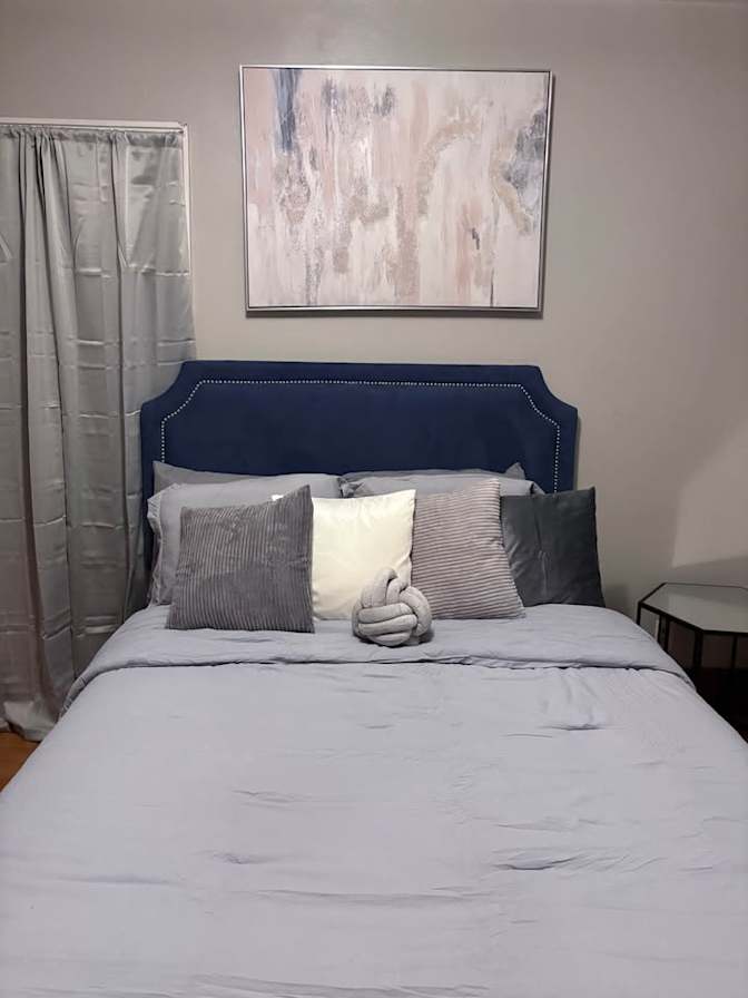 Rhonda's room