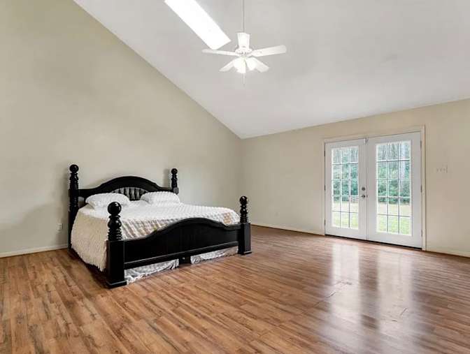 Steven Nguyen's room