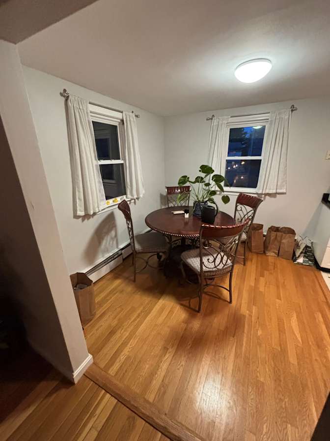 James Rodrigues's room