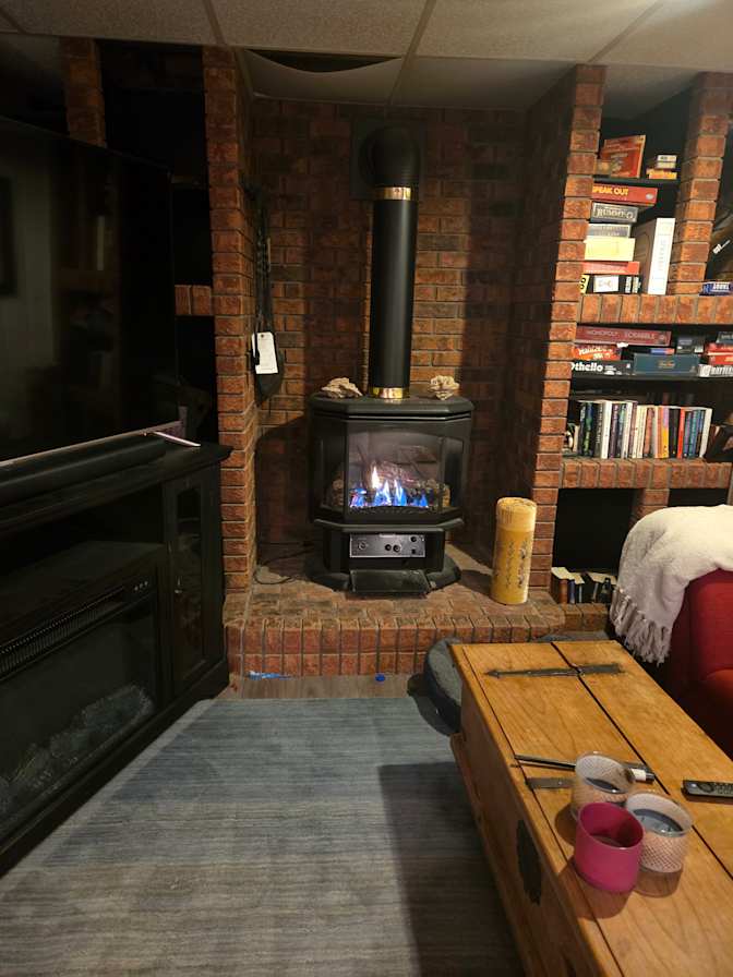 Mary-Sue Hart's room