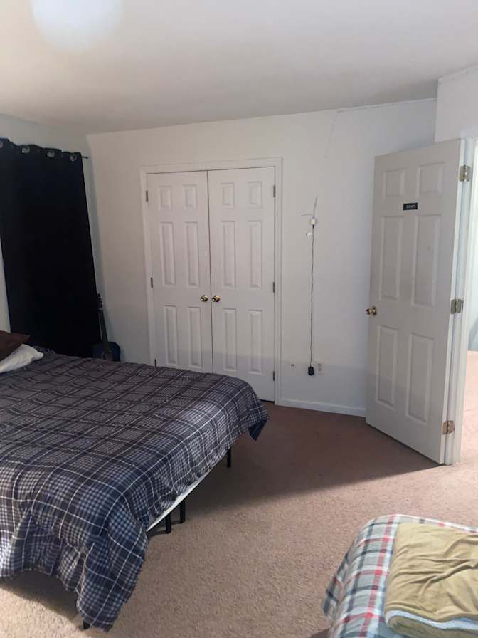 Ron's room