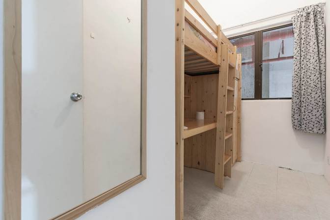 Roomy's room