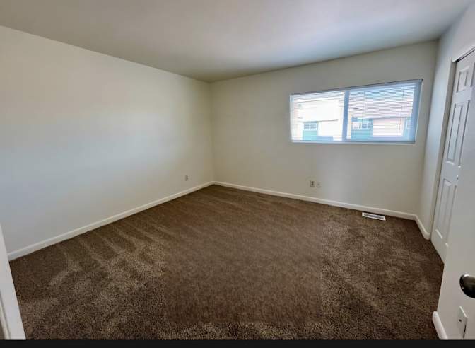 Kamee's room