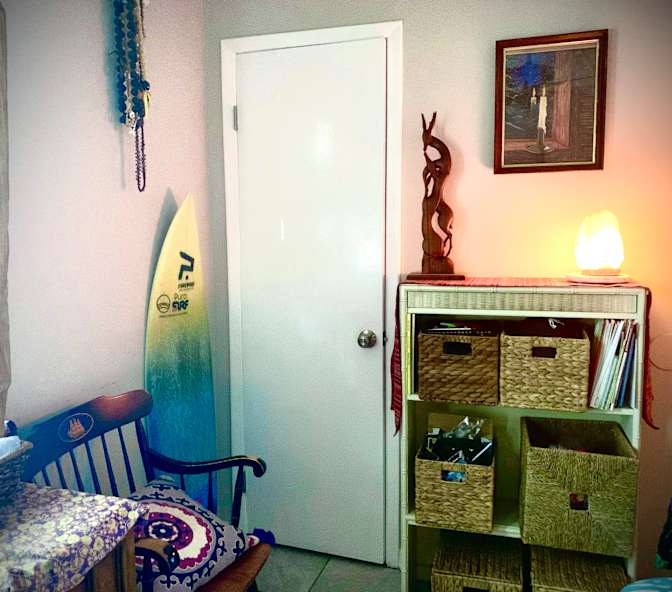 Female Roomate's room