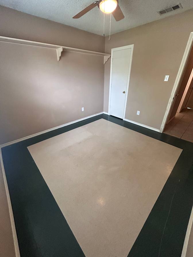 Moses Rooms's room