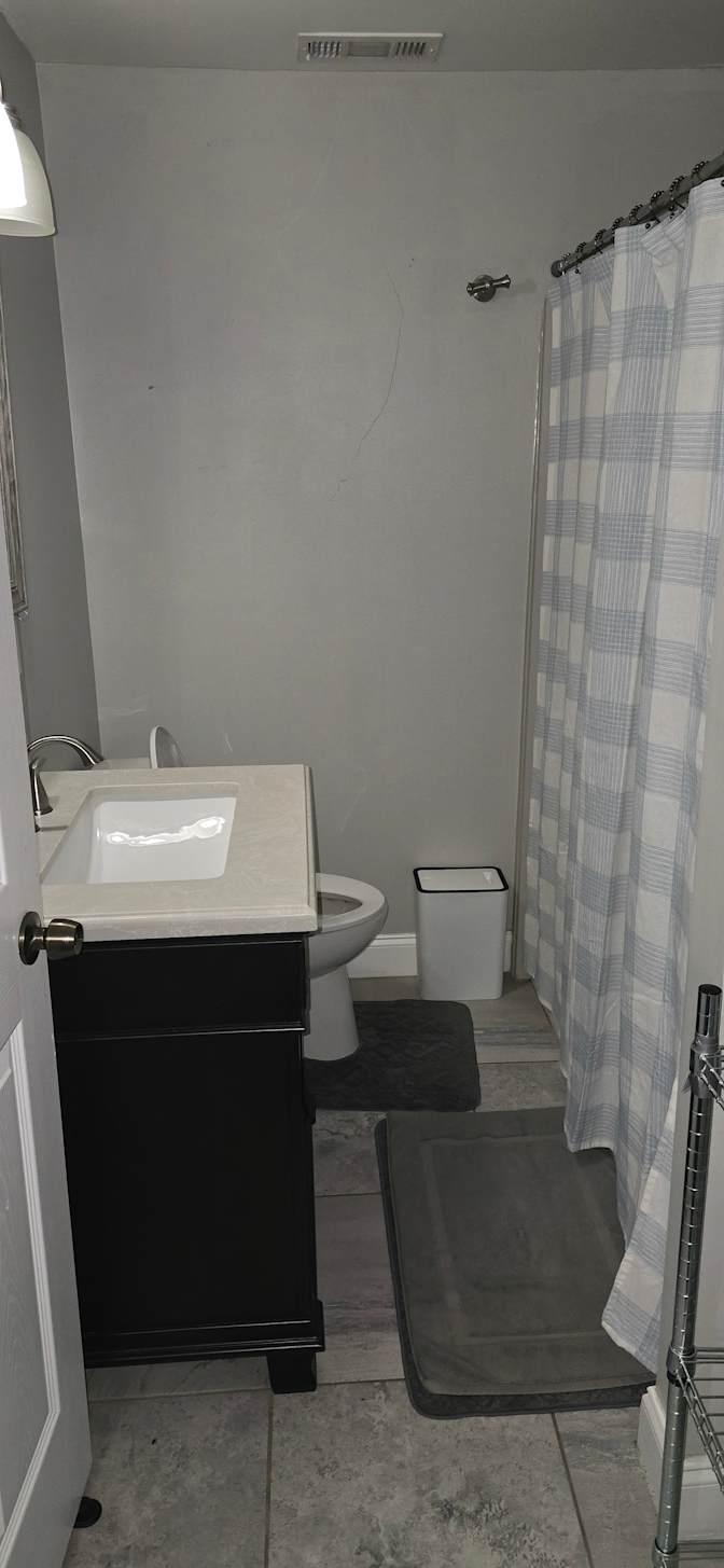Room for Rent's room