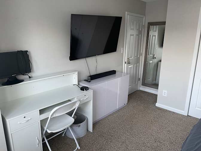 Q's room