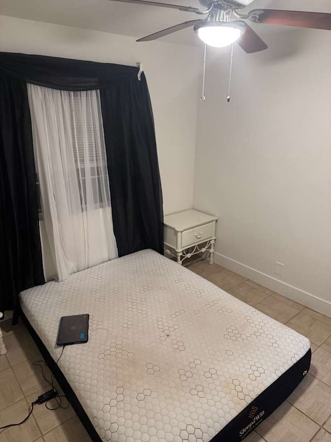 ANNETTE GONZALEZ's room