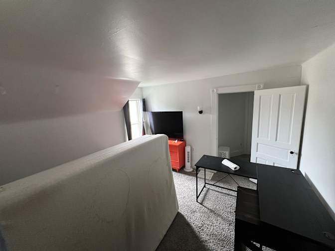 AKay's room