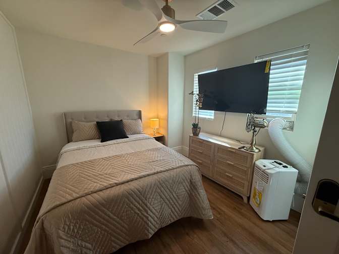 Lorena's room