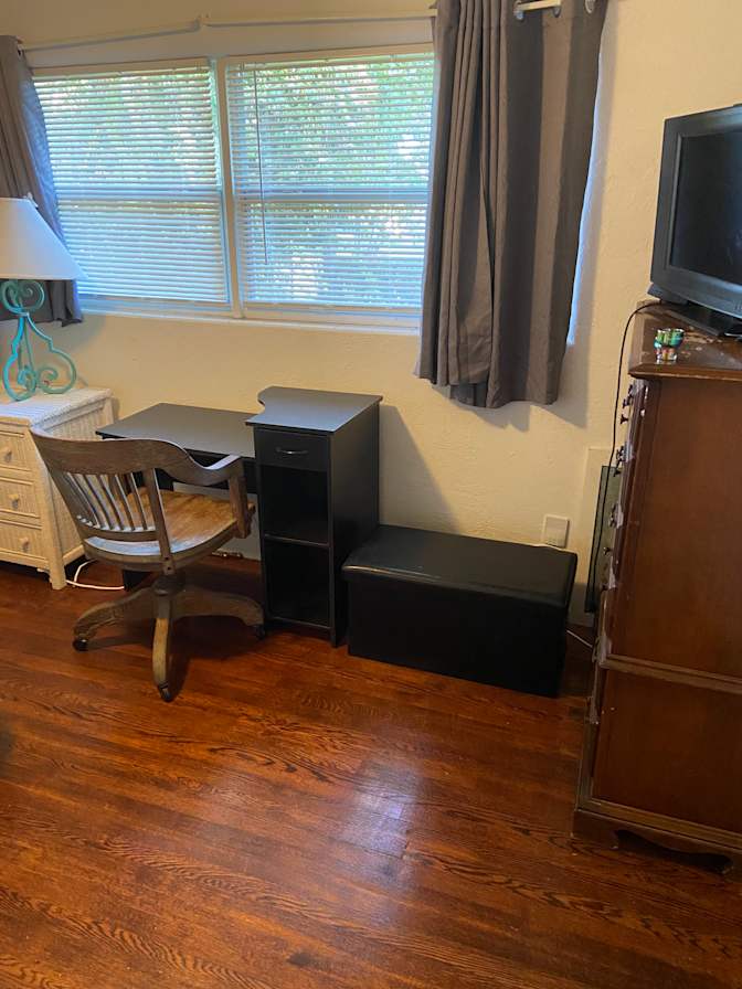 Dan's room