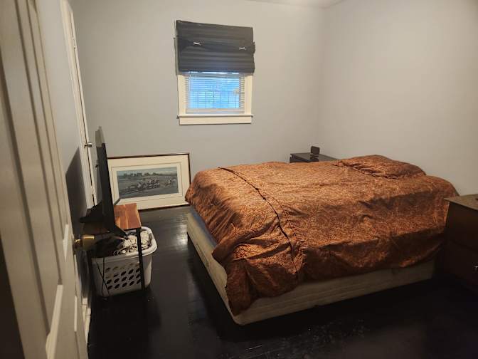 L.P's room