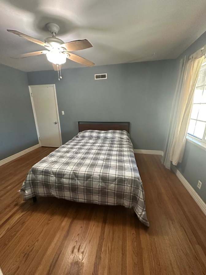 Phil Sandoval's room