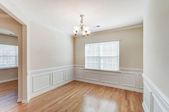 Alcove Rooms's room