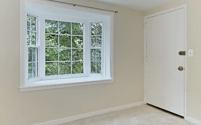 Milos's room