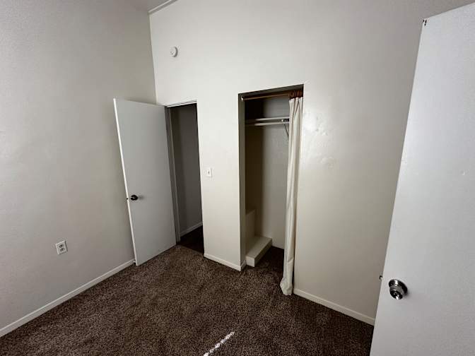 Jennifer's room