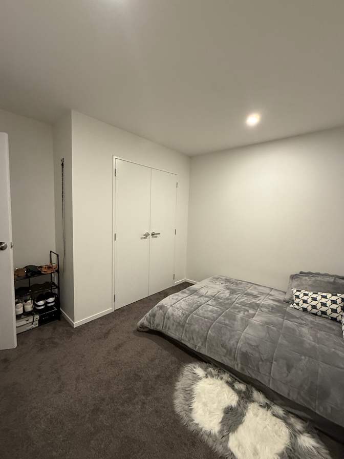 RIYA's room