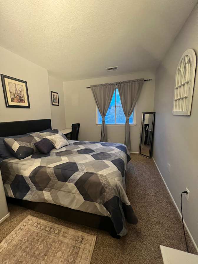 Marie's Rooms's room