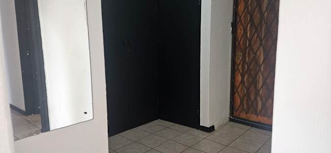 Ettiene Botha's room