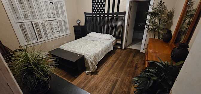 Michael Lowe's room