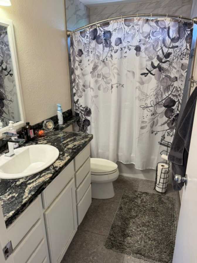 Tara's room
