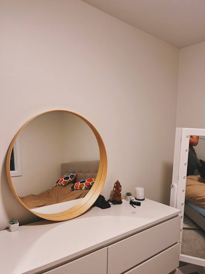 Deeya's room