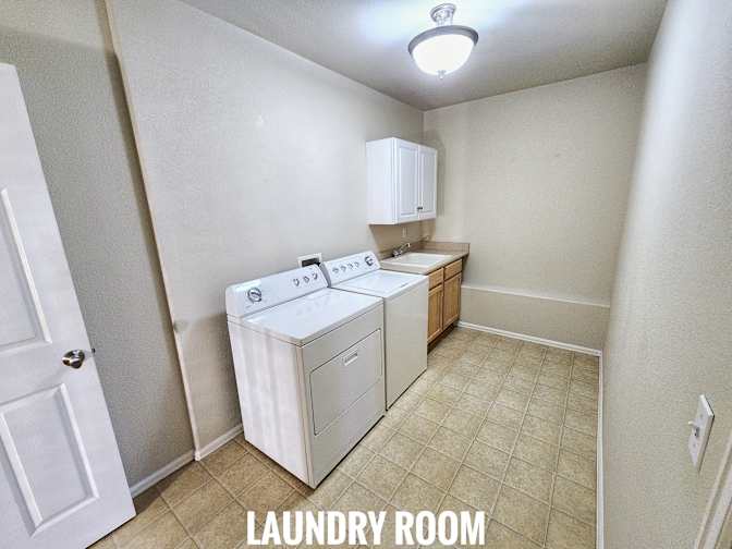 HomeCrew's room