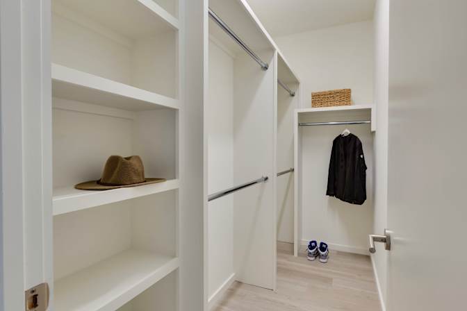 Allaine's room