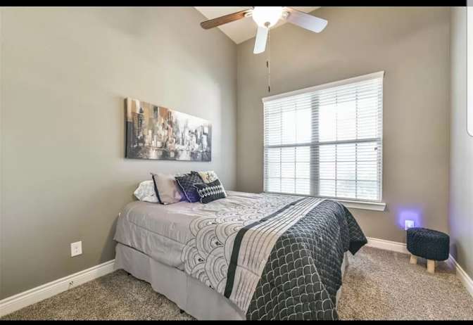 Ro's room