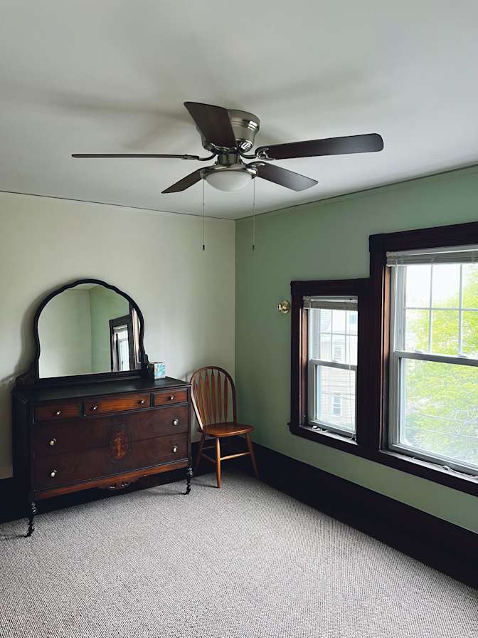 Zoia's room