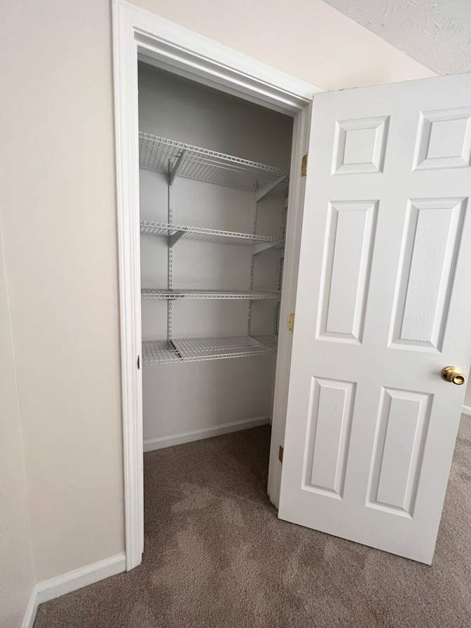 Lee's room