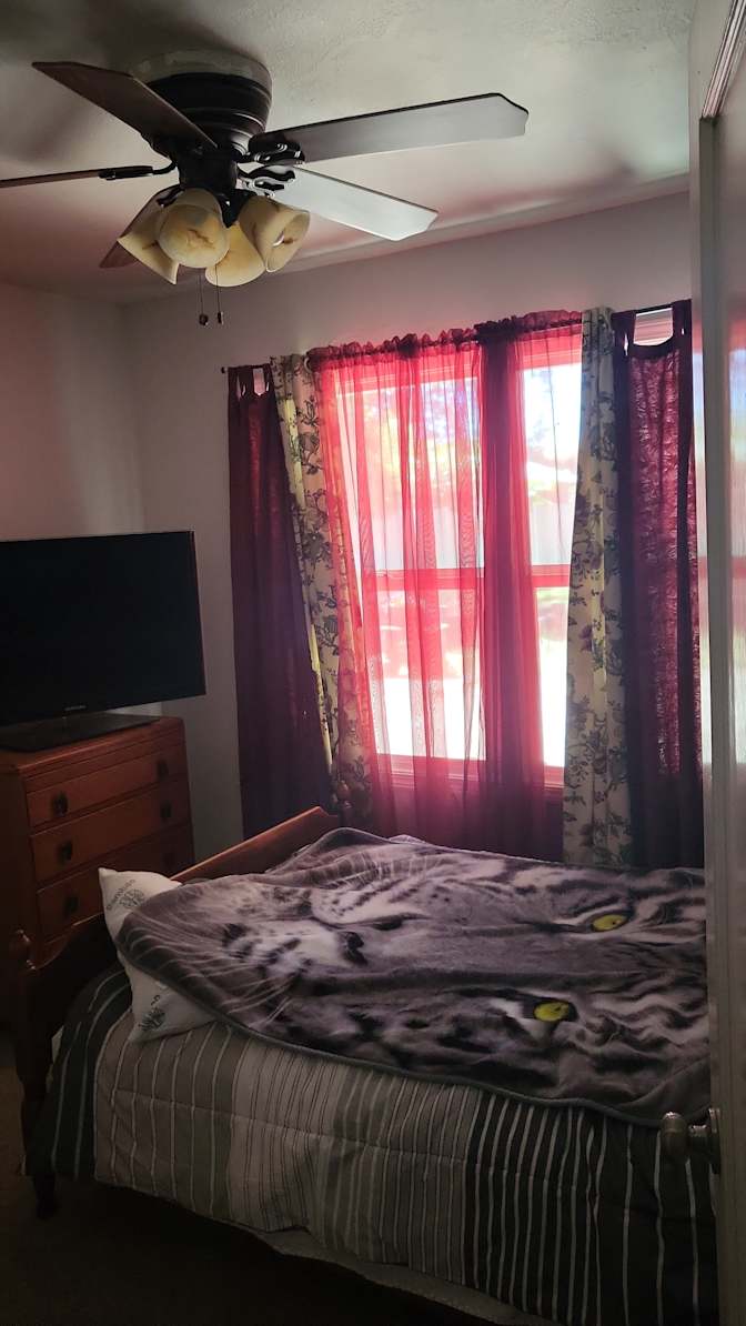 Tony's room