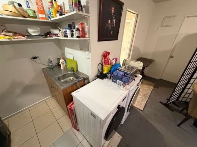 hideto kobayashi's room