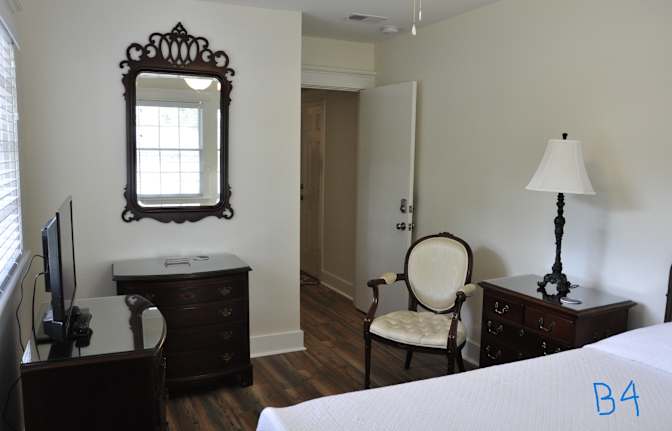 Ernie and Donna's room