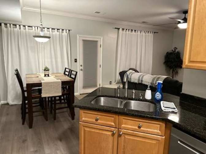 Cindy's room