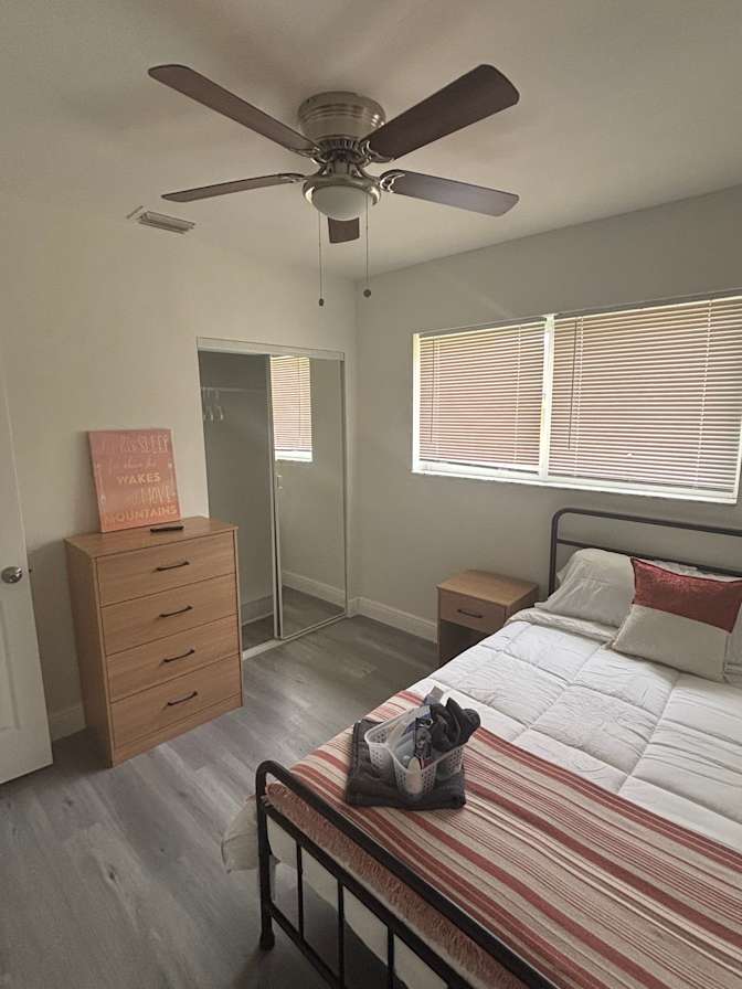 Roxanne's room