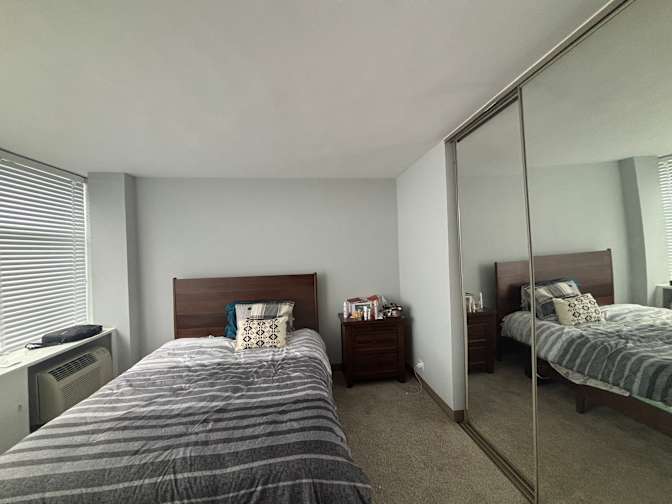 Jishy's room