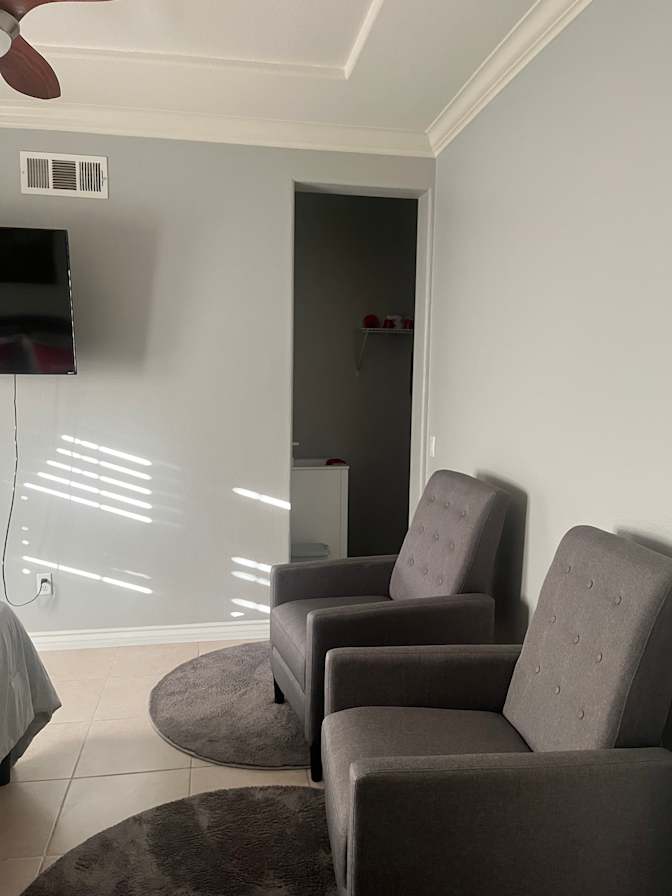 Joy’s  Rentals's room