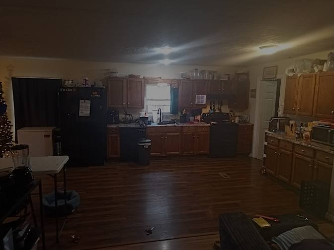 Larry's room