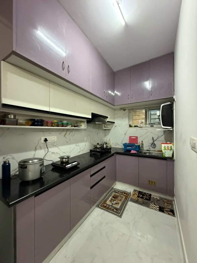 Manoj's room