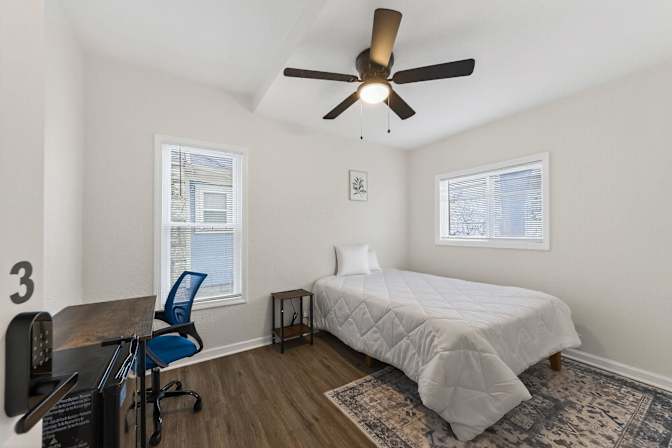 PadSplit's room