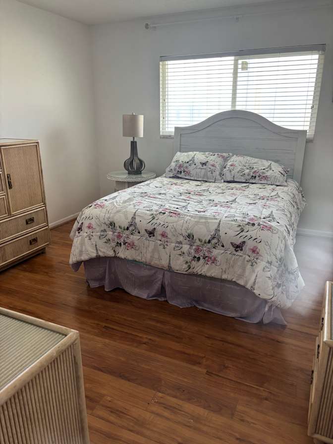 Lisa's room