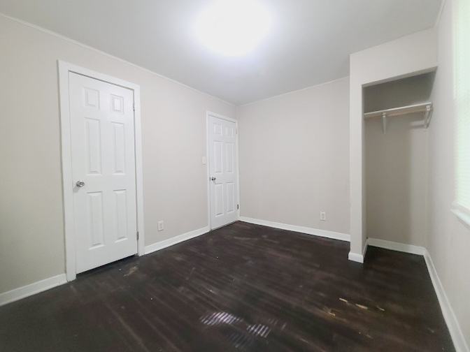 Alcove Rooms's room